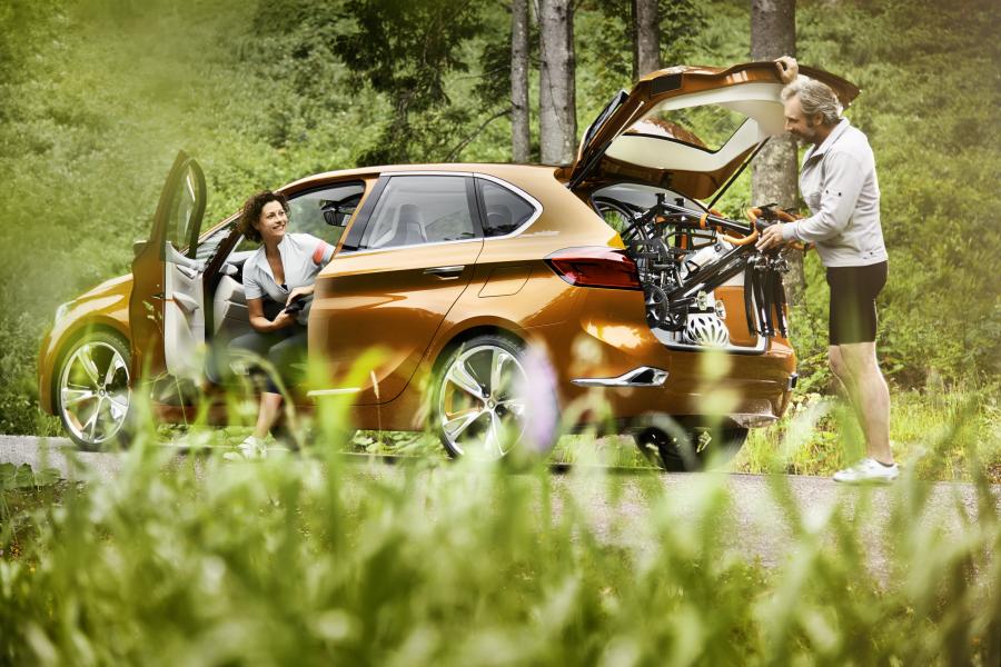 BMW Concept Active Tourer Outdoor (F45) 2013 года  (фото 5 из 30)